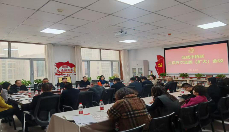 1743152248927045.jpg 1268917305.jpg