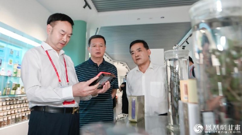 1752109889840188.jpg 2.jpg